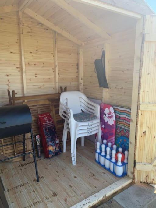 Barley Break - Beach Cottage Lessingham Extérieur photo